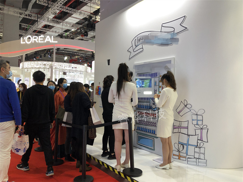 美妝自動售貨機市場火爆